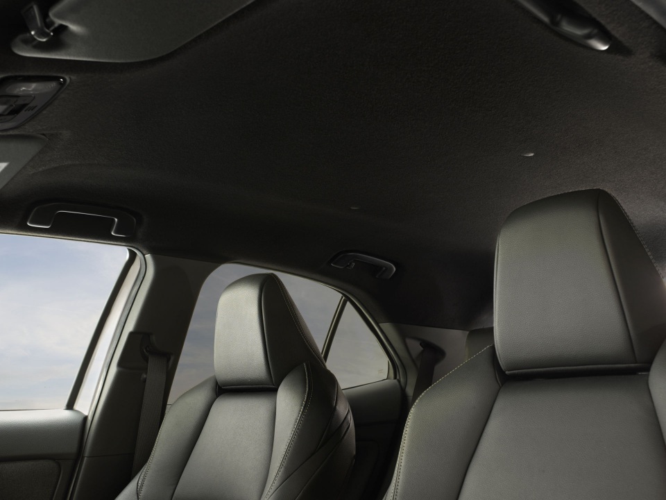 Toyota Yaris Cross Adventure 2021 chào sân, phân khúc miniSUV thêm sôi động - 12 Toyota Yaris Cross Adventure 2021 chào sân, phân khúc miniSUV thêm sôi động - 12