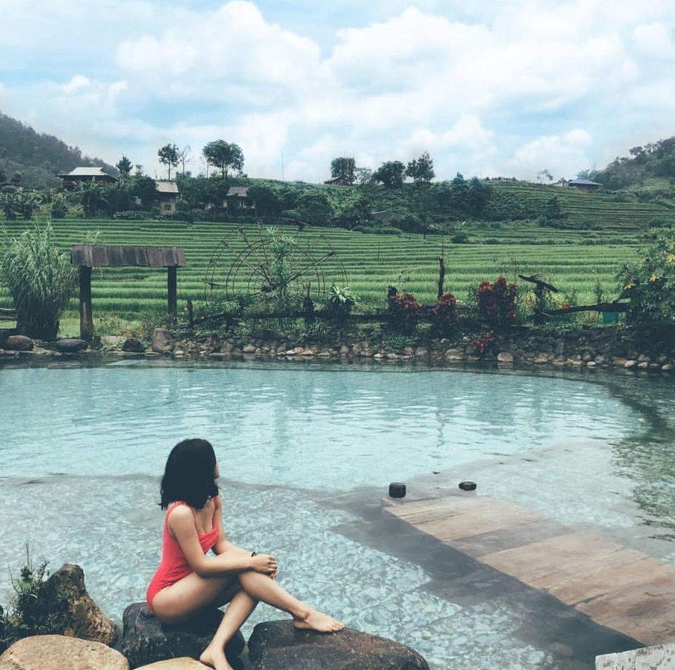 “Mê mẩn” suối khoáng nóng được ví như “tiểu Bali” trên đất Yên Bái - 4 “Mê mẩn” suối khoáng nóng được ví như “tiểu Bali” trên đất Yên Bái - 4
