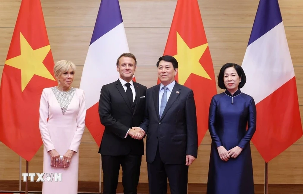 Chủ tịch nước Lương Cường chủ trì chiêu đãi cấp Nhà nước Tổng thống Pháp - 1 Chủ tịch nước Lương Cường chủ trì chiêu đãi cấp Nhà nước Tổng thống Pháp - 1