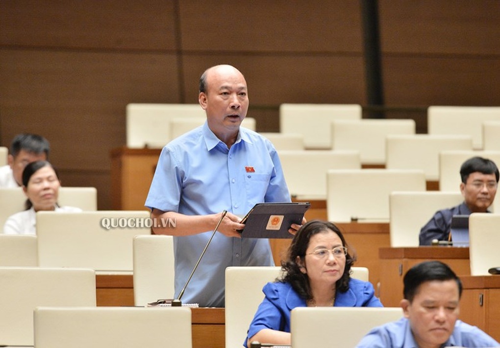 Trình cho thôi đại biểu Quốc hội với ông Phạm Bình Minh, Lê Minh Chuẩn - 2 Trình cho thôi đại biểu Quốc hội với ông Phạm Bình Minh, Lê Minh Chuẩn - 2
