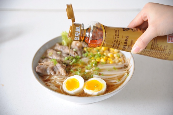 Học người Nhật cách làm mì bò đơn giản nhanh gọn cho bữa sáng - Ảnh 4. Học người Nhật cách làm mì bò đơn giản nhanh gọn cho bữa sáng - Ảnh 4.