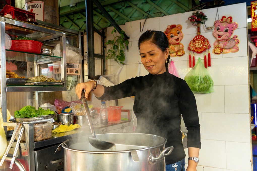 Một bước chân chạm vạn món ngon - Đặc quyền cư dân sống giữa thiên đường ẩm thực - 2