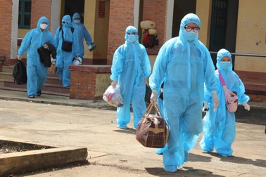 Nam công nhân đi xe máy từ TPHCM về Đắk Lắk dương tính SARS-CoV-2