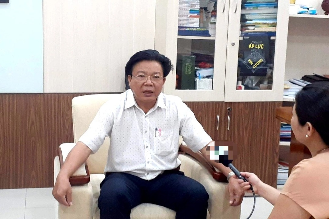 Giám đốc Sở GD-ĐT Quảng Nam bất ngờ xin nghỉ việc - 1 Giám đốc Sở GD-ĐT Quảng Nam bất ngờ xin nghỉ việc - 1