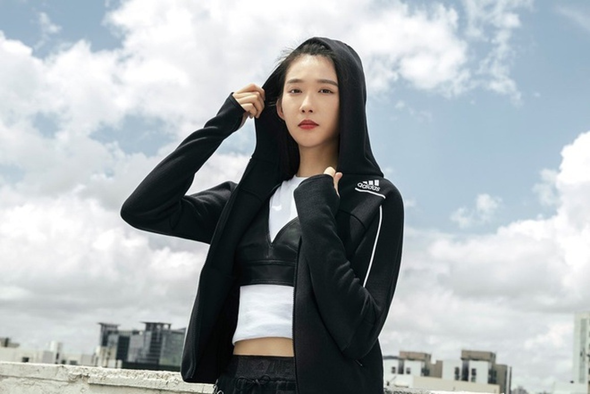 Vivian Kong: Nữ hoàng đấu kiếm của thể thao Hong Kong - 5 Vivian Kong: Nữ hoàng đấu kiếm của thể thao Hong Kong - 5