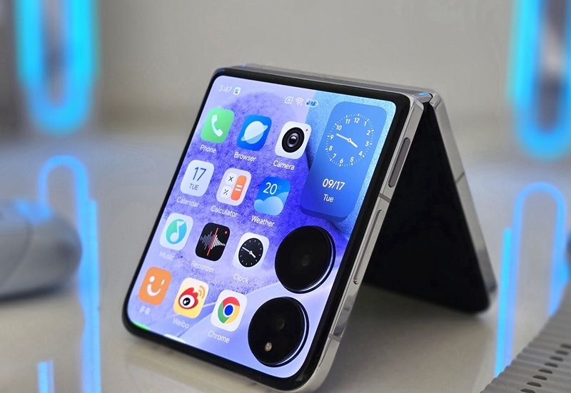 Gợi ý 3 mẫu smartphone gập màn hình đời mới giá rẻ đáng mua đầu năm 2025