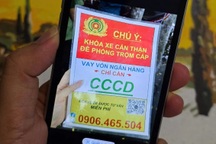 Tội phạm “tín dụng đen” chèn logo công an vào mẫu quảng cáo cho vay ở TPHCM