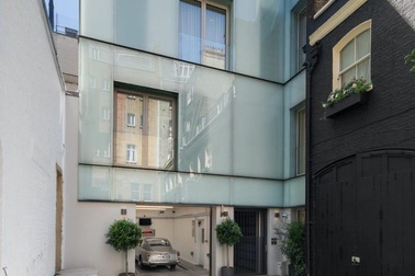 Nhà trong hẻm chào bán 64 triệu USD, ngỡ ngàng nhất là nội thất bên trong