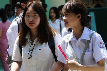 Tuyển sinh lớp 10 của Hà Nội: Môn thứ 4 sẽ thi trắc nghiệm hoàn toàn