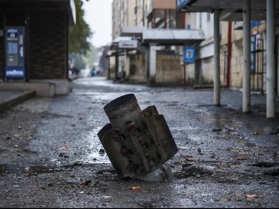 Azerbaijan tuyên bố đã phá hủy 4 hệ thống phòng thủ S-300 của Armenia - 2 Azerbaijan tuyên bố đã phá hủy 4 hệ thống phòng thủ S-300 của Armenia - 2