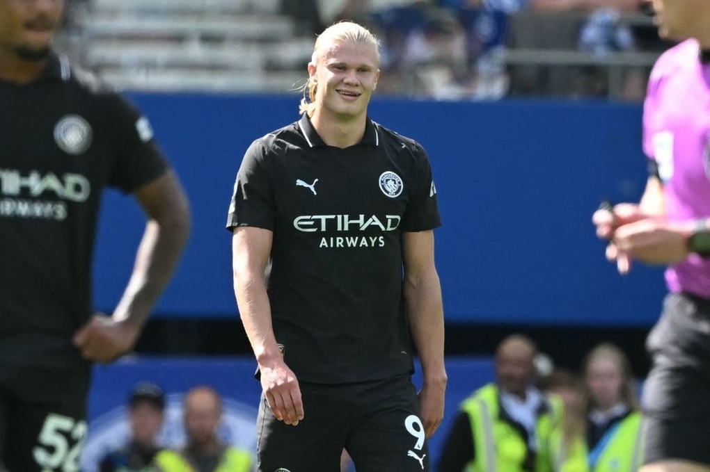 Erling Haaland បំបែកកំណត់ត្រា Premier League លើការចាញ់ Man City - ២ Erling Haaland phá kỷ lục ở Premier League trong ngày Man City thua trận - 2