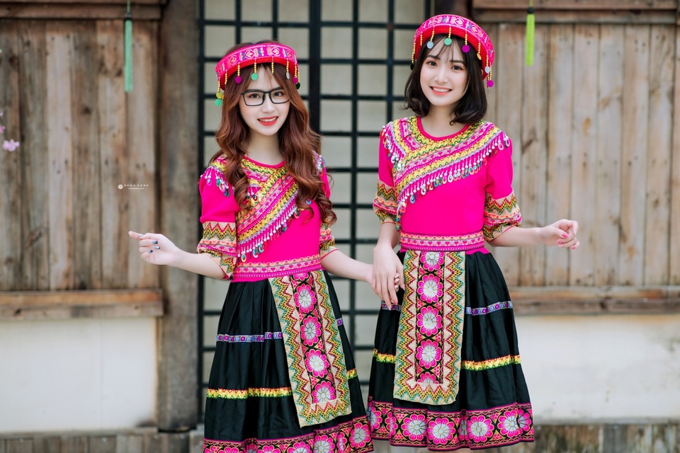 Đôi bạn thân xinh xắn khoe ảnh rộn ràng đón Tết sớm - 4 Đôi bạn thân xinh xắn khoe ảnh rộn ràng đón Tết sớm - 4