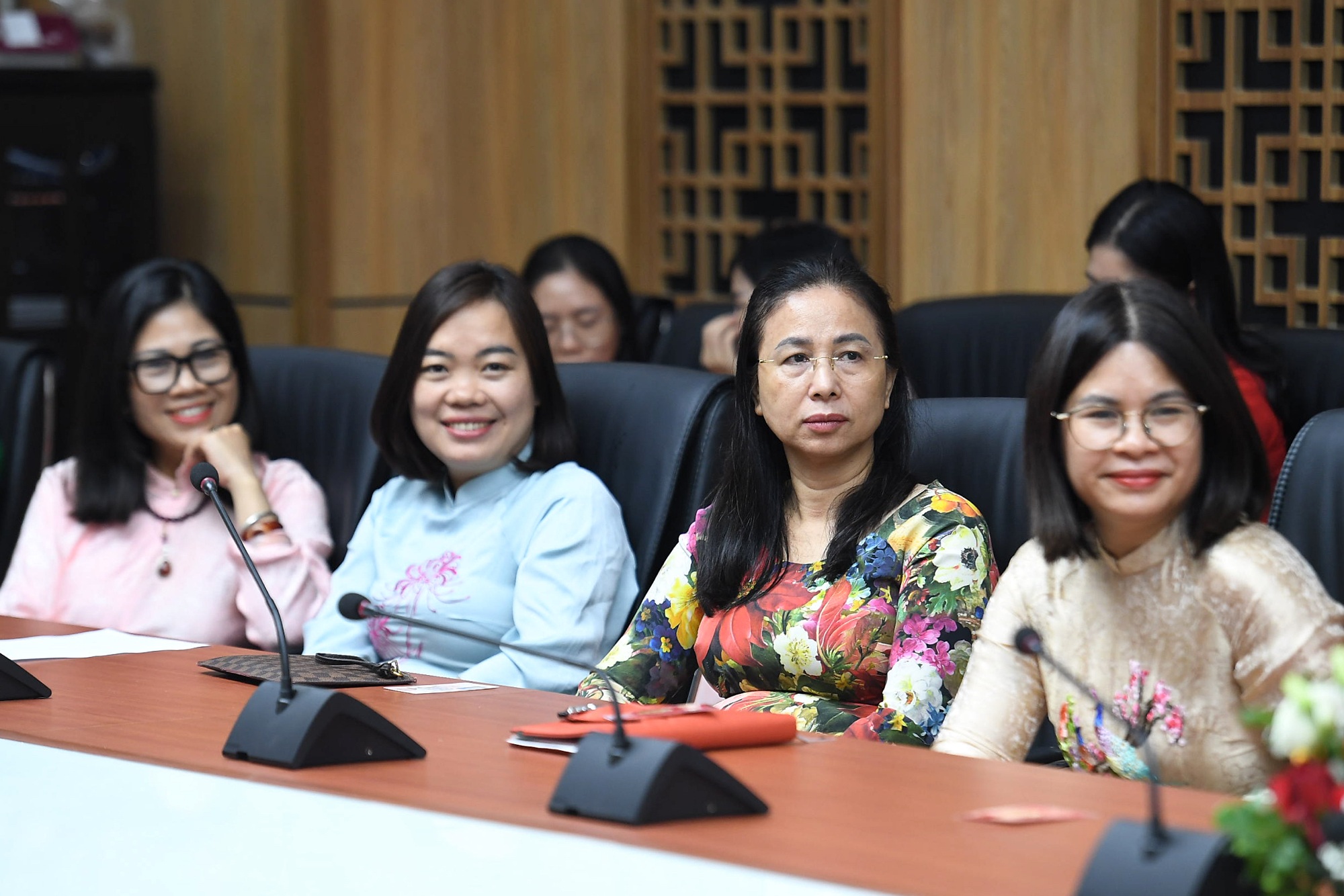 Làm khoa học, công nghệ không phải nghiên cứu xong cất trong ngăn kéo - 3 Làm khoa học, công nghệ không phải nghiên cứu xong cất trong ngăn kéo - 3