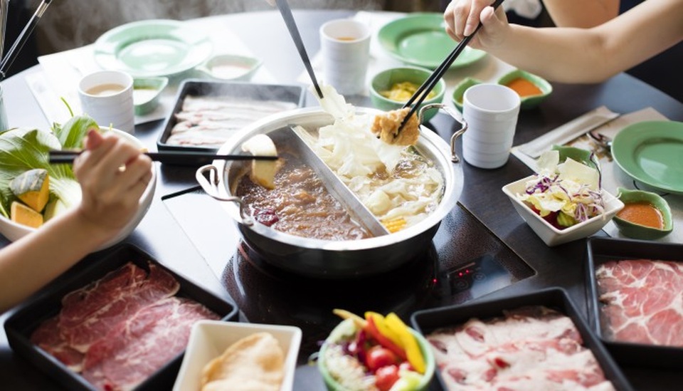 9 người trong một gia đình Hong Kong nhiễm nCov sau khi cùng ăn lẩu - 1 9 người trong một gia đình Hong Kong nhiễm nCov sau khi cùng ăn lẩu - 1