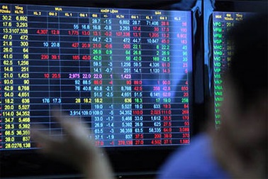 Cổ phiếu chứng khoán đẩy hai sàn tăng điểm