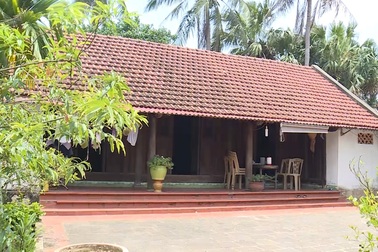 Hồn quê trong những căn nhà cổ hàng trăm năm tuổi