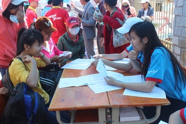 Trên 5.000 suất ăn và 5.000 chỗ trọ miễn phí cho sĩ tử