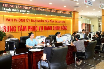 Giám đốc Sở Nội vụ được giao quyền giải quyết thủ tục việc làm, tiền lương