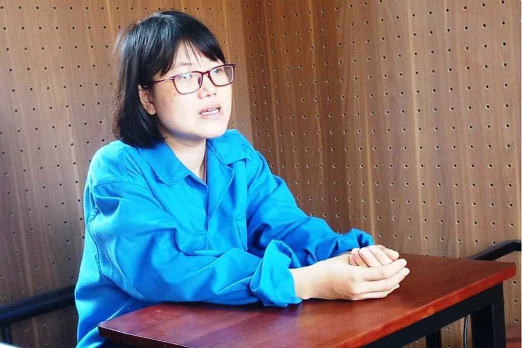 Nữ nhân viên bưu điện lừa người dân làm sổ tiết kiệm để chiếm đoạt tiền tỷ - 1 Nữ nhân viên bưu điện lừa người dân làm sổ tiết kiệm để chiếm đoạt tiền tỷ - 1