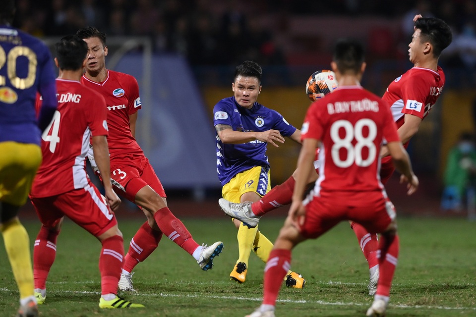 Quang Hải thăng hoa và cơ hội vô địch V-League của CLB Hà Nội - 2 Quang Hải thăng hoa và cơ hội vô địch V-League của CLB Hà Nội - 2