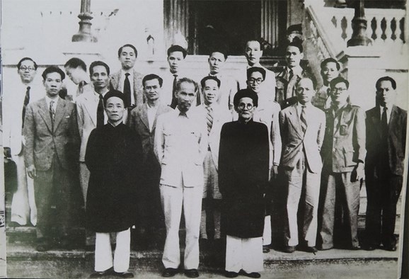 Hành trình cuối cùng của Bộ trưởng Nội vụ Huỳnh Thúc Kháng - 2 Hành trình cuối cùng của Bộ trưởng Nội vụ Huỳnh Thúc Kháng - 2