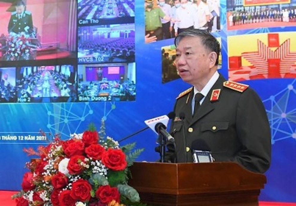 Không gian mạng là môi trường dễ bị thế lực thù địch lợi dụng chống phá - 2 Không gian mạng là môi trường dễ bị thế lực thù địch lợi dụng chống phá - 2