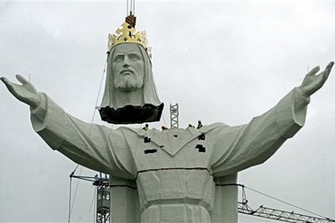 Ba Lan dựng tượng Chúa lớn nhất thế giới
