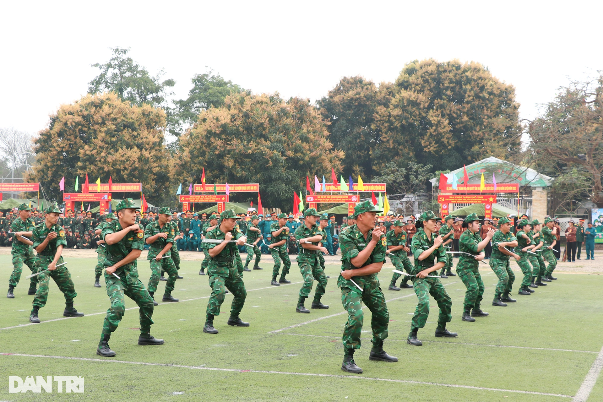 Nữ trinh sát biên phòng tay không bắt đối tượng buôn bán ma túy - 5 Nữ trinh sát biên phòng tay không bắt đối tượng buôn bán ma túy - 5