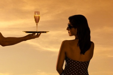 Vì sao đàn ông thích phụ nữ háo sắc? 