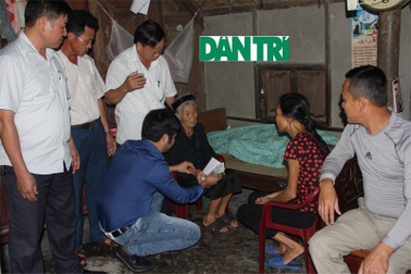 Bạn đọc Dân trí hỗ trợ nóng 12 triệu đồng đến mẹ già 85 tuổi