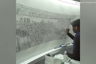 Họa sĩ Stephen Wiltshire vẽ lại đường chân trời New York bằng… trí nhớ