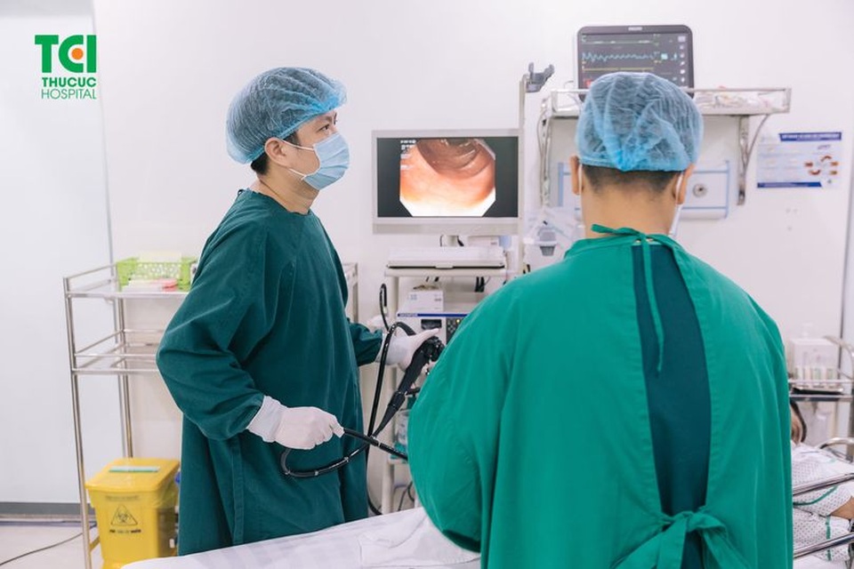 Lằn ranh mỏng manh giữa bệnh polyp đại tràng và ung thư - 2 Lằn ranh mỏng manh giữa bệnh polyp đại tràng và ung thư - 2
