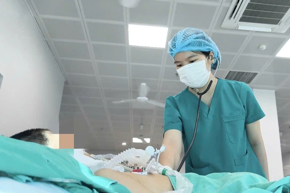 Bé 11 tuổi bất ngờ mắc dại vì thú cưng nhà nuôi - 1