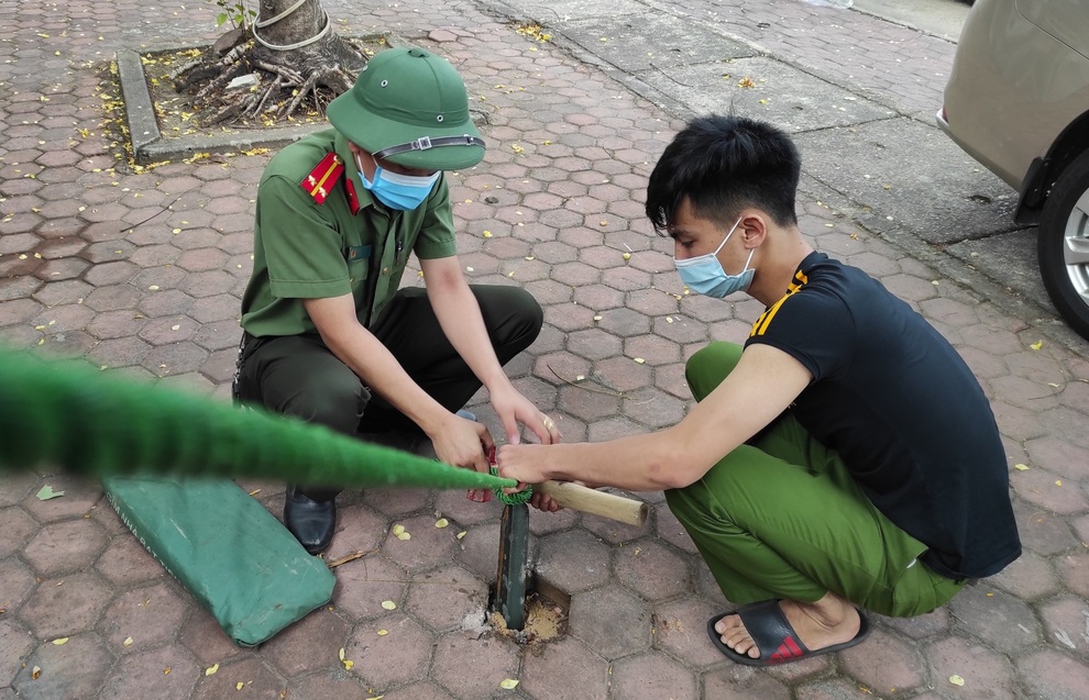 Giãn cách xã hội toàn thành phố Hà Tĩnh từ 12h hôm nay - 4 Giãn cách xã hội toàn thành phố Hà Tĩnh từ 12h hôm nay - 4