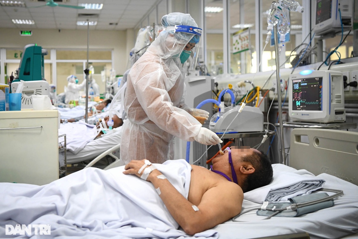 Một ngày trong khu điều trị bệnh nhân Covid-19 triệu chứng nặng ở Hà Nội - 21 Một ngày trong khu điều trị bệnh nhân Covid-19 triệu chứng nặng ở Hà Nội - 21