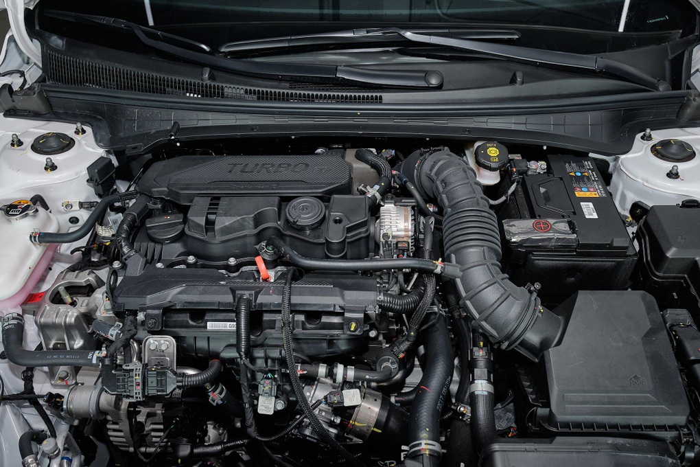 Trải nghiệm chi tiết Hyundai Elantra N-Line 2023: lái thú vị, đủ dính ghế - 26 Trải nghiệm chi tiết Hyundai Elantra N-Line 2023: lái thú vị, đủ dính ghế - 26