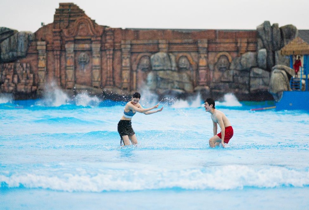 Sun World Ha Long khai tiệc hè, bùng nổ cuộc vui với nhiều trải nghiệm mới - 3 Sun World Ha Long khai tiệc hè, bùng nổ cuộc vui với nhiều trải nghiệm mới - 3