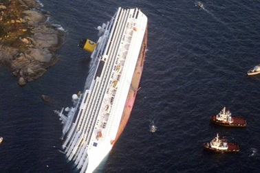 Ba người Việt kể chuyện thoát nạn trong vụ đắm tàu "Titanic hiện đại"