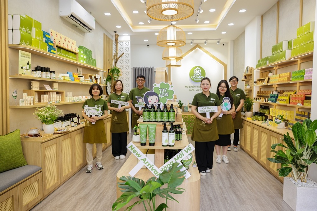 Cỏ Mềm đồng hành cùng các doanh nghiệp tri ân phụ nữ dịp 8/3 - 4 Cỏ Mềm đồng hành cùng các doanh nghiệp tri ân phụ nữ dịp 8/3 - 4