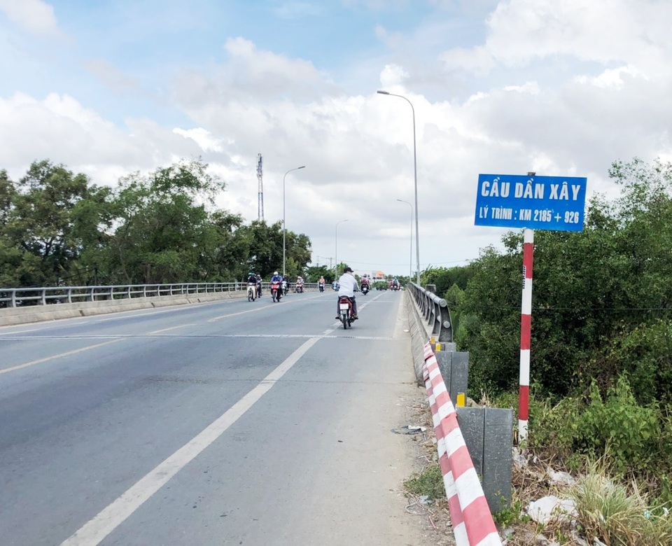 Nam thanh niên mất tích bí ẩn, ví rơi cách nhà... hơn 300km - 2 Nam thanh niên mất tích bí ẩn, ví rơi cách nhà... hơn 300km - 2