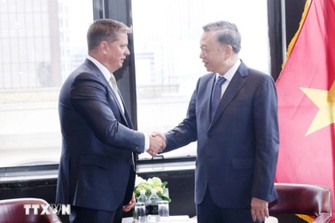 SpaceX của tỷ phú Elon Musk dự định đầu tư 1,5 tỷ USD vào Việt Nam