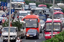 Xăng dầu giảm mạnh, Bộ Tài chính muốn “siết” quản giá cước vận tải