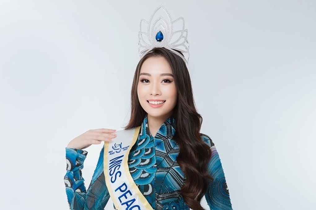 Thanh Thủy đăng quang khép lại năm kỷ lục với 11 Hoa hậu ở Việt Nam - 4 Thanh Thủy đăng quang khép lại năm kỷ lục với 11 Hoa hậu ở Việt Nam - 4