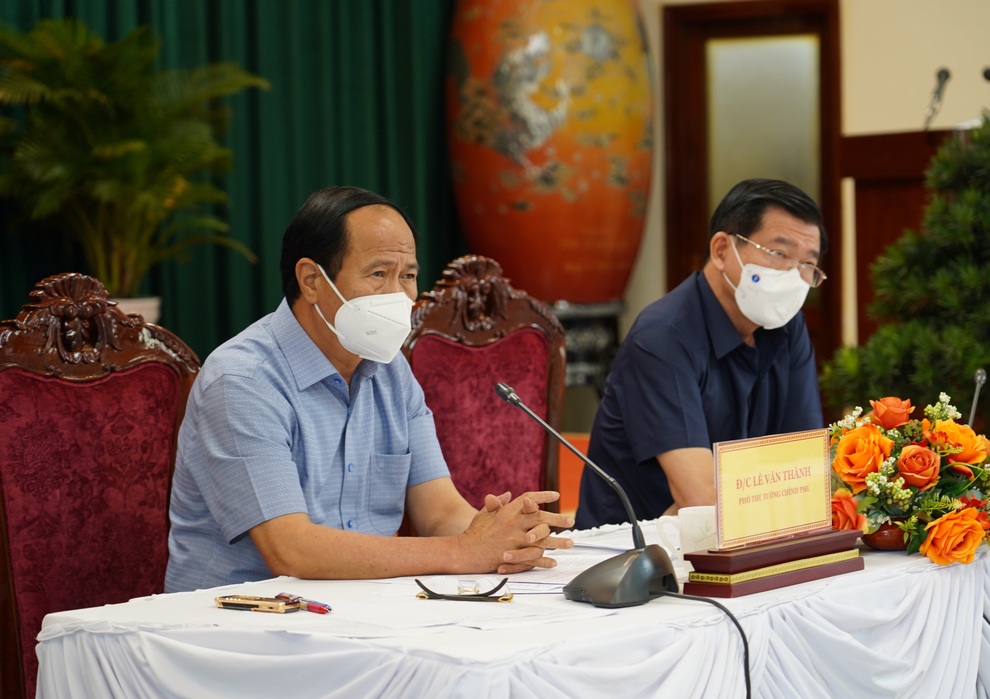 Phó Thủ tướng Lê Văn Thành: Bóc tách F0 khỏi cộng đồng là một cuộc chạy đua - 1 Phó Thủ tướng Lê Văn Thành: Bóc tách F0 khỏi cộng đồng là một cuộc chạy đua - 1