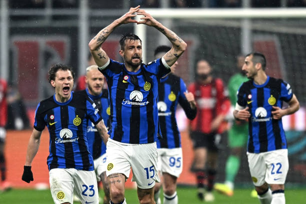 Đánh bại AC Milan, Inter Milan vô địch Serie A - 1