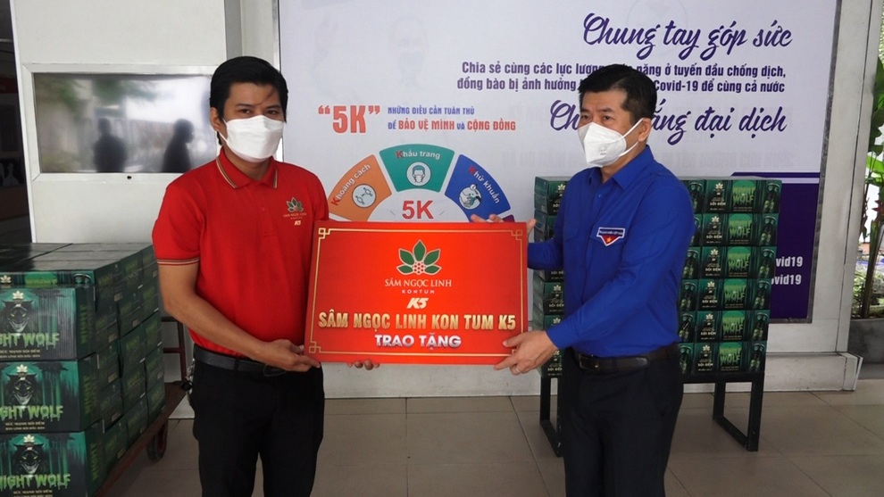 Sâm Ngọc Linh Kon Tum K5 chung tay cùng nhân dân TPHCM vượt qua đại dịch - 1 Sâm Ngọc Linh Kon Tum K5 chung tay cùng nhân dân TPHCM vượt qua đại dịch - 1