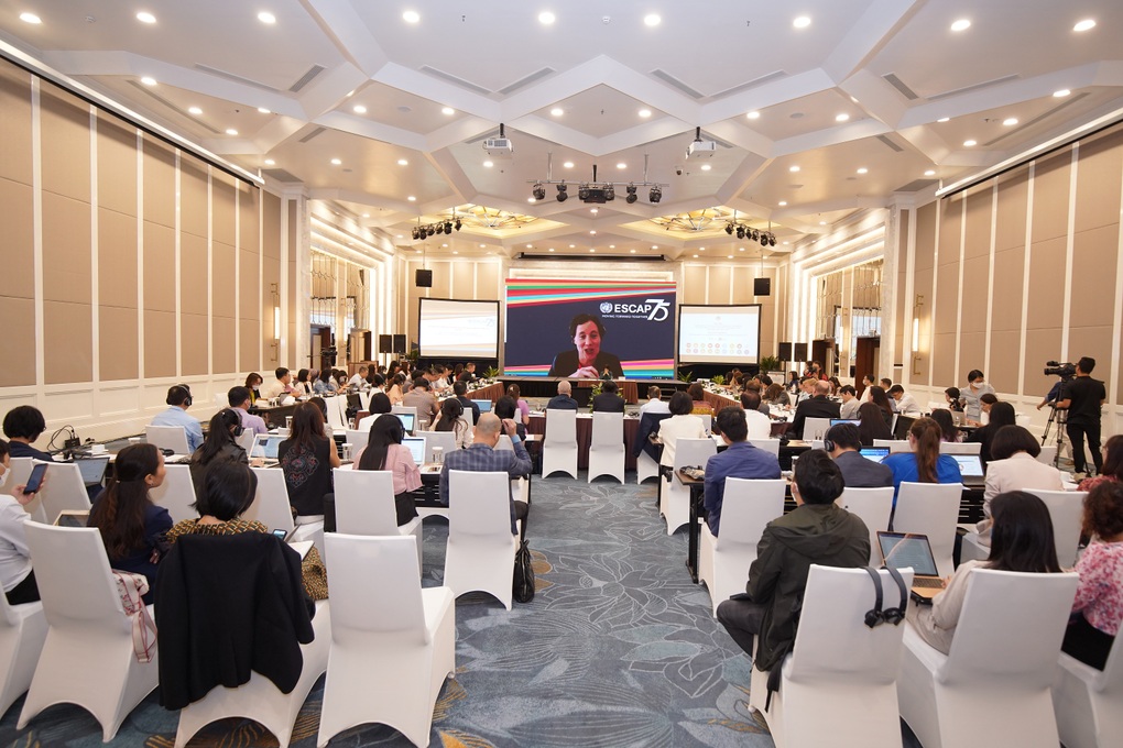 Khởi động xây dựng báo cáo rà soát mục tiêu phát triển bền vững - 3 Khởi động xây dựng báo cáo rà soát mục tiêu phát triển bền vững - 3