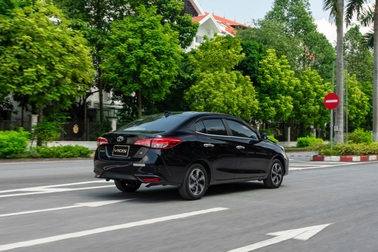 Mừng khai xuân, Toyota ưu đãi đến 50% thuế trước bạ cho khách mua xe tháng 2