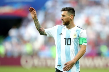 Messi trở lại khoác áo đội tuyển Argentina