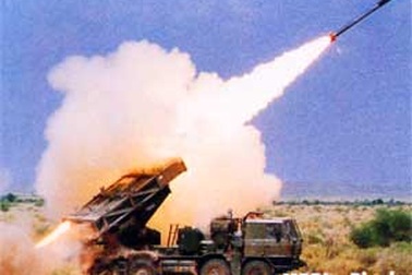 Ấn Độ thử thành công hệ thống phóng rocket đa nòng 